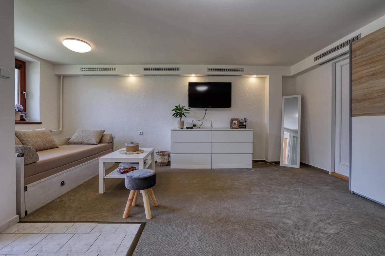 Apartman U Peciho Бела-под-Прадедем Екстер'єр фото